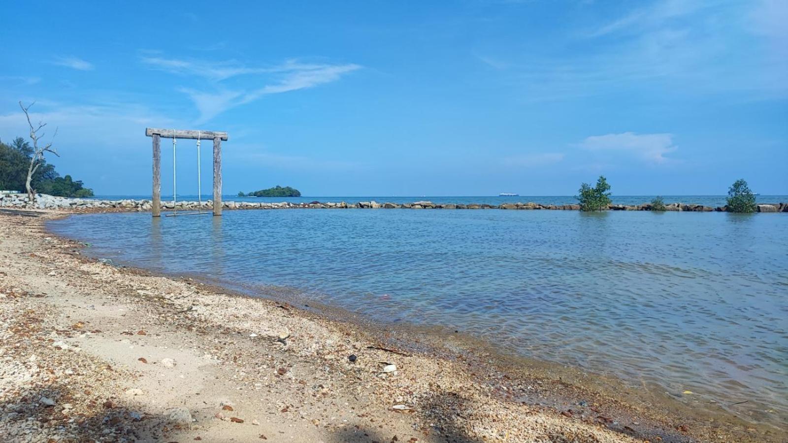 Solesor Kampong Beach Resort Port Dickson Eksteriør bilde