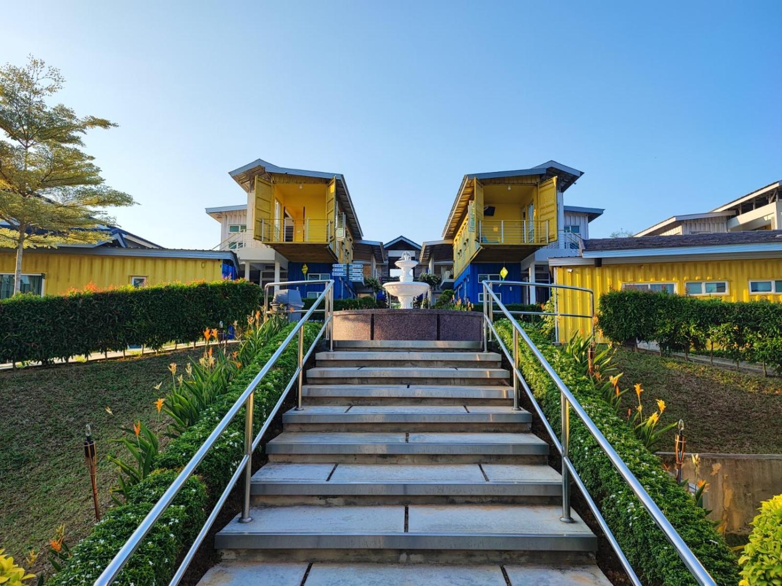 Solesor Kampong Beach Resort Port Dickson Eksteriør bilde